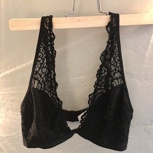 Black Lace Bralet 💋 (never been worn!!)